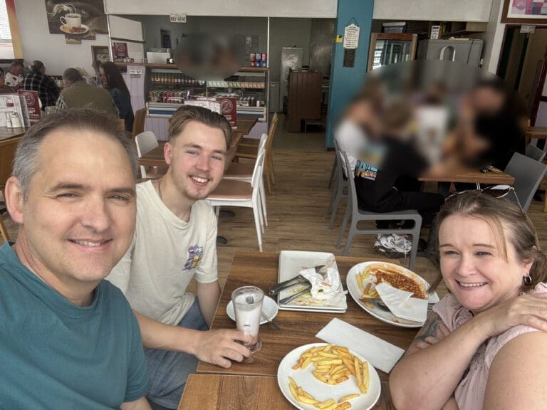 Mike (Dad), Perrie & San